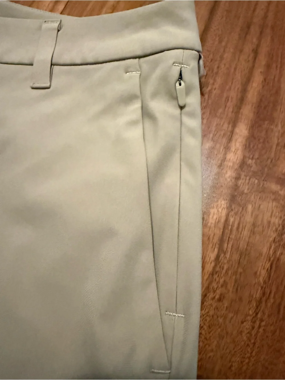 LULULEMON Commission Classic-Fit Short 7” *Warpstreme Men’s sz 32 in Khaki/Tan - Picture 4 of 10